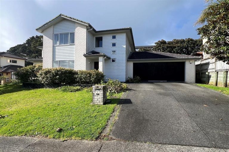 Photo of property in 14 Amaretto Avenue, Flat Bush, Auckland, 2019
