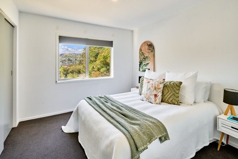 Photo of property in 3a Chester Road, Tawa, Wellington, 5028