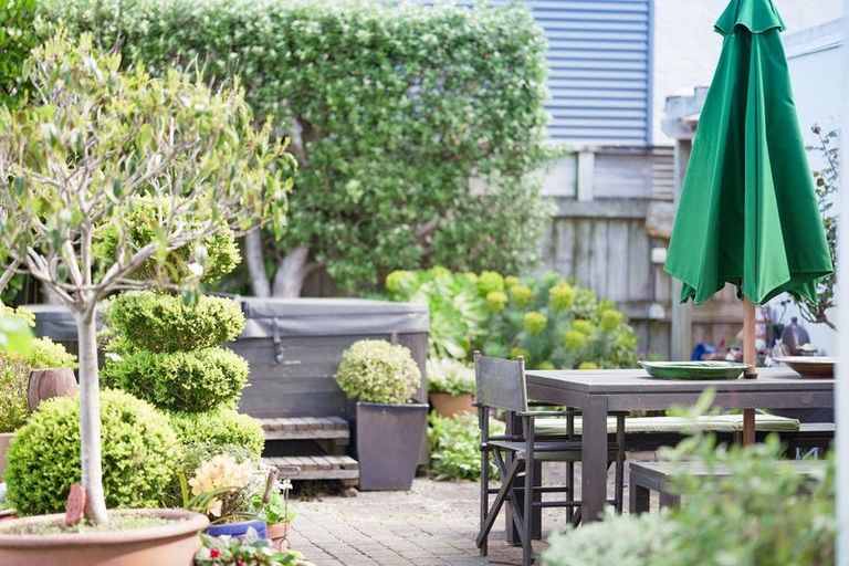 Photo of property in 48 Manly Street, Paraparaumu Beach, Paraparaumu, 5032