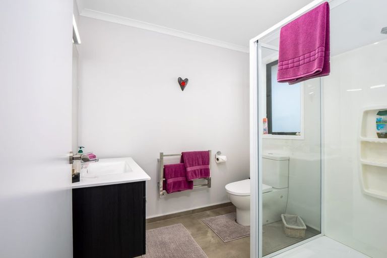 Photo of property in 870 Pungaere Road, Waipapa, 0295