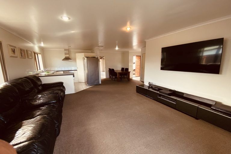 Photo of property in 69a Taradale Road, Onekawa, Napier, 4110