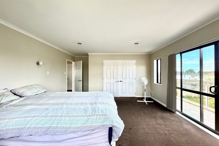 Photo of property in 77 Carruth Road, Papatoetoe, Auckland, 2025