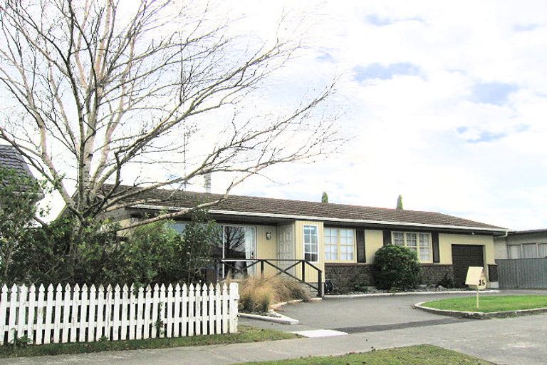 Photo of property in 26 Lyttelton Crescent, Tamatea, Napier, 4112