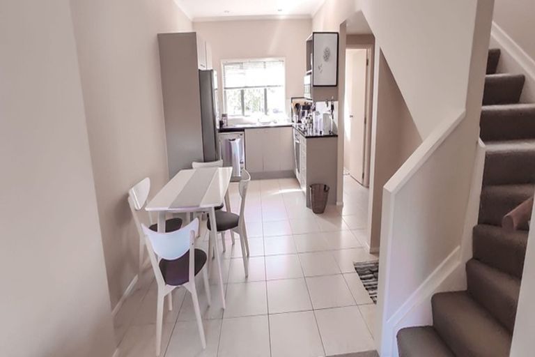 Photo of property in 7 Skip Lane, East Tamaki, Auckland, 2013