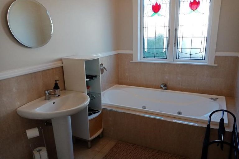 Photo of property in 30 Nelson Street, Petone, Lower Hutt, 5012