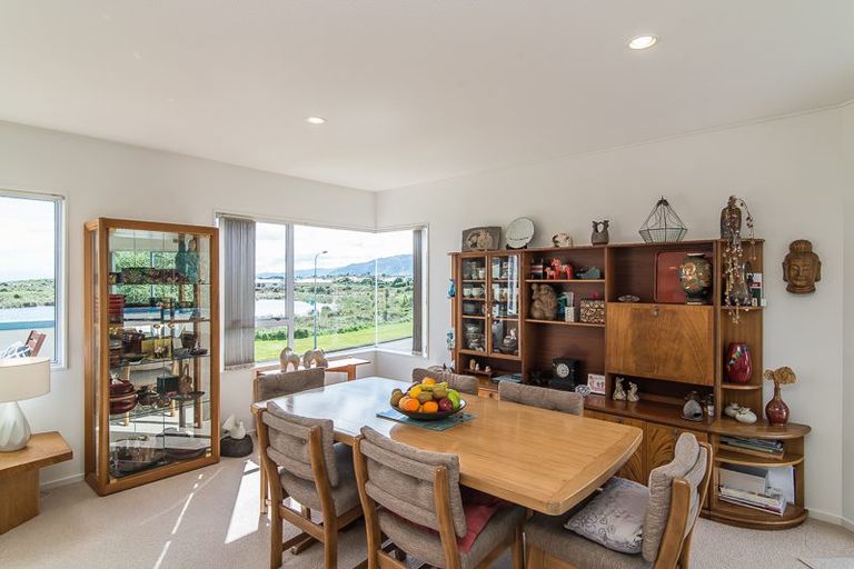 Photo of property in 292 Manly Street, Paraparaumu Beach, Paraparaumu, 5032