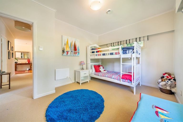 Photo of property in 72a Heretaunga Square, Silverstream, Upper Hutt, 5019