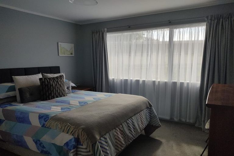 Photo of property in 22a Queen Road, Bellevue, Tauranga, 3110