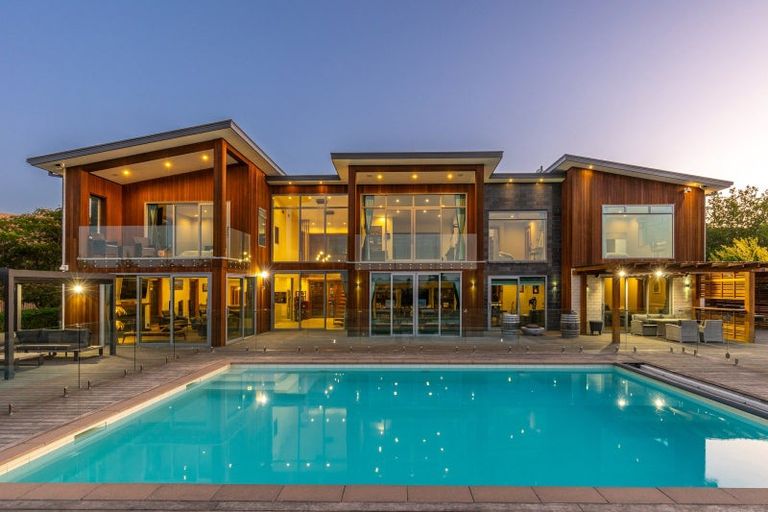 Photo of property in 145 Dry Hills Lane, Riverlands, Blenheim, 7274