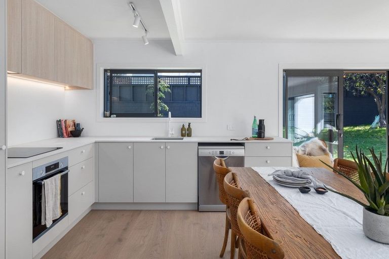 Photo of property in 86c Oceanview Road, Mount Maunganui, 3116