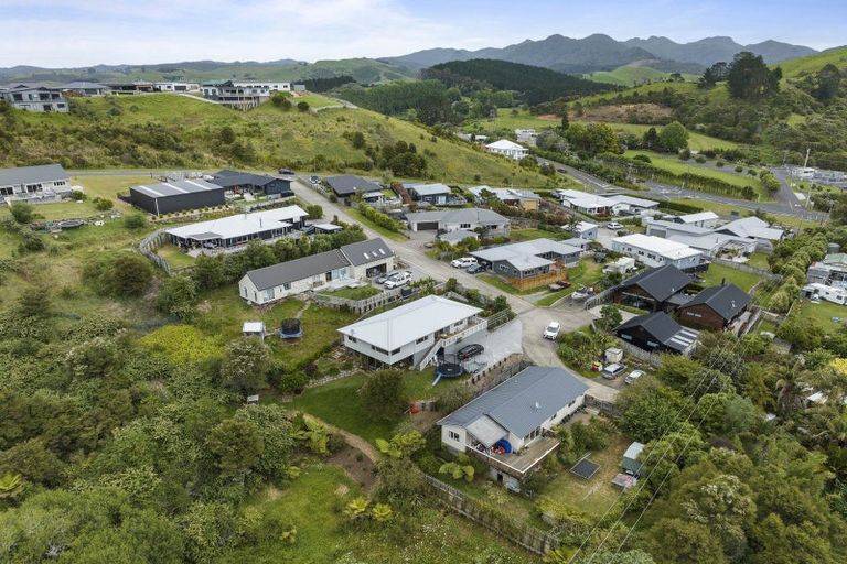 Photo of property in 121 Te Tutu Street, Whangamata, 3691