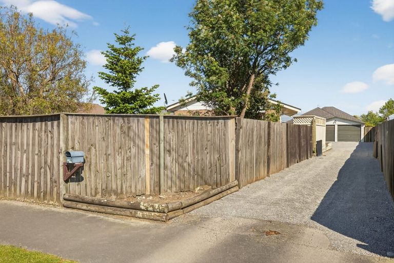 Photo of property in 119 Gilberthorpes Road, Hei Hei, Christchurch, 8042