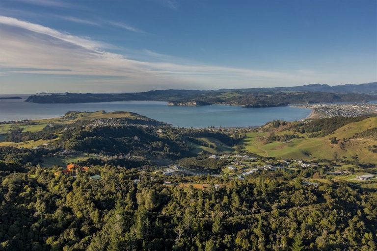 Photo of property in 57 Tarapatiki Drive, Whitianga, 3510