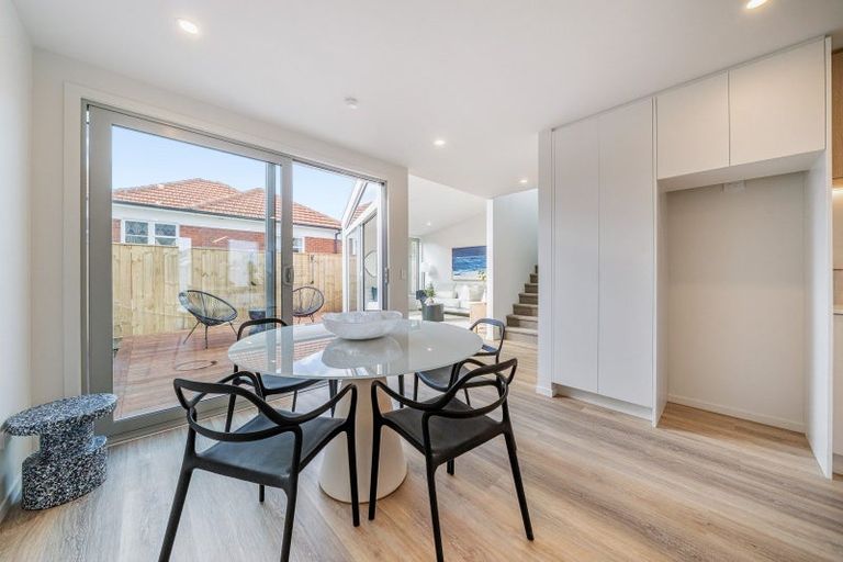 Photo of property in 11 Collingwood Street, Waterloo, Lower Hutt, 5011