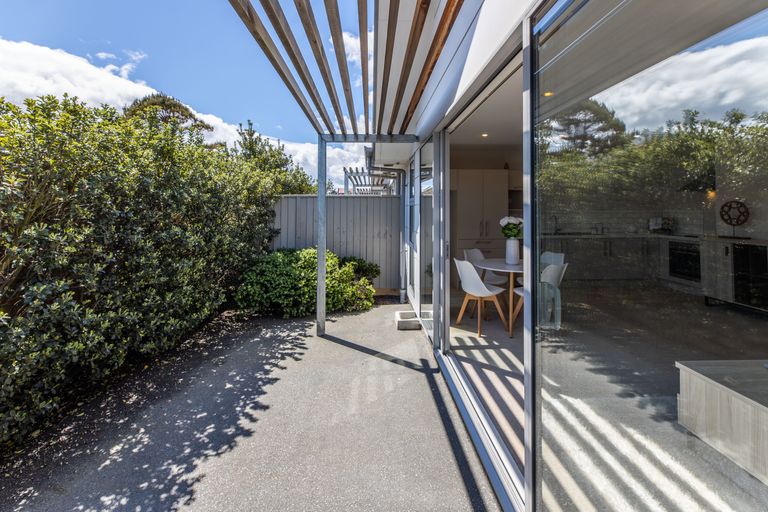 Photo of property in 11h Clarence Street South, Addington, Christchurch, 8024