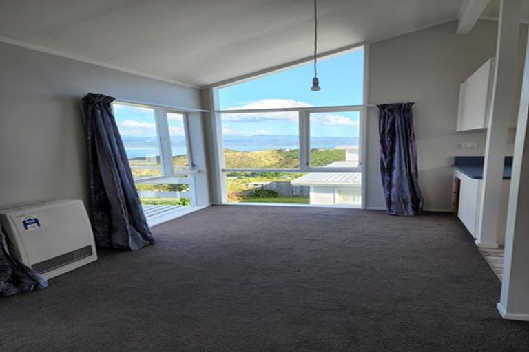 Photo of property in 46 Rajkot Terrace, Broadmeadows, Wellington, 6035