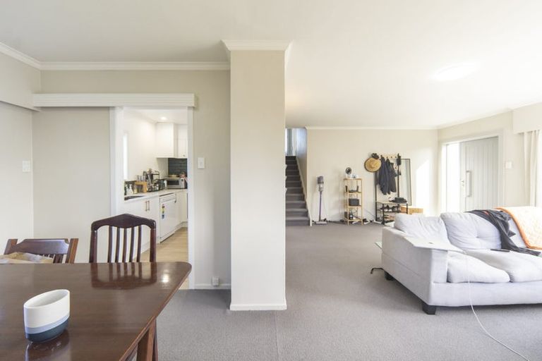 Photo of property in 45 Cecil Street, St Andrews, Hamilton, 3200