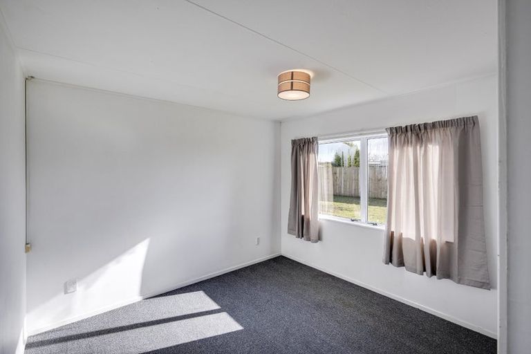 Photo of property in 355 Flaxmere Avenue, Flaxmere, Hastings, 4120