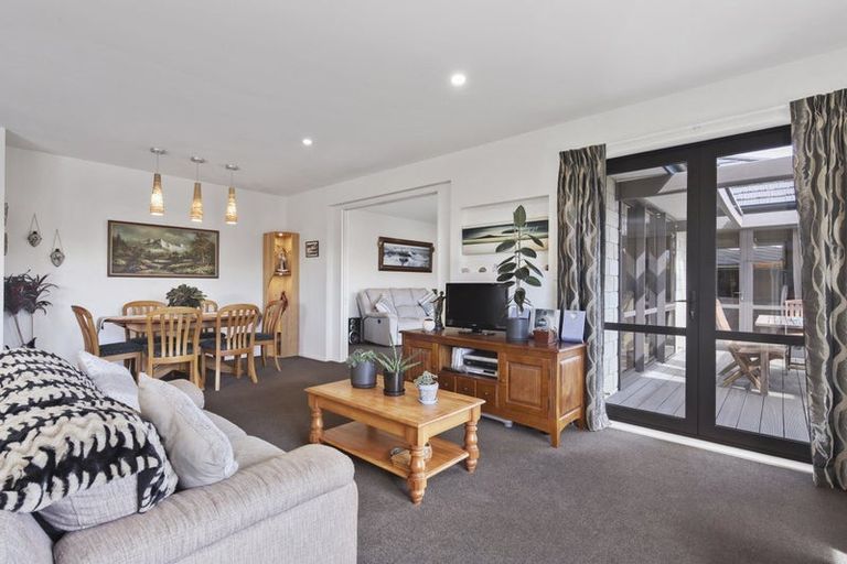 Photo of property in 35 Aspen Street, Rangiora, 7400