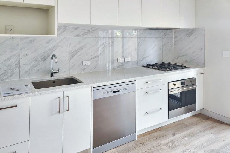 Photo of property in 6b Russell Street, Waterloo, Lower Hutt, 5011