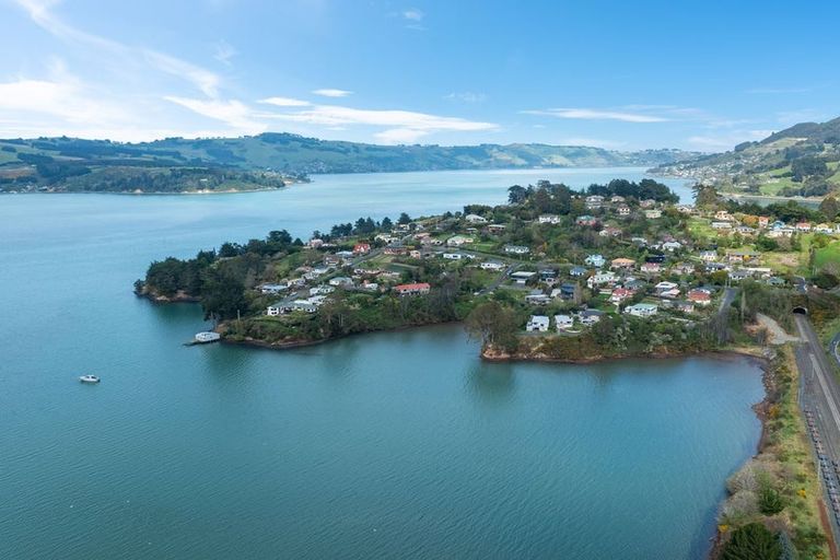 Photo of property in 7 Cove Street, Roseneath, Port Chalmers, 9023