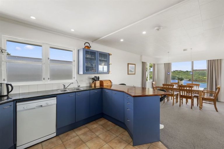Photo of property in 1 Forth Place, Papakowhai, Porirua, 5024