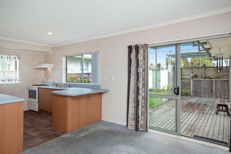 Photo of property in 13b Howden Street, Waiuku, 2123