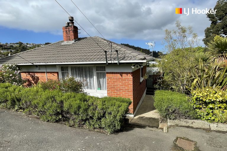 Photo of property in 35 County Road, Kaikorai, Dunedin, 9010