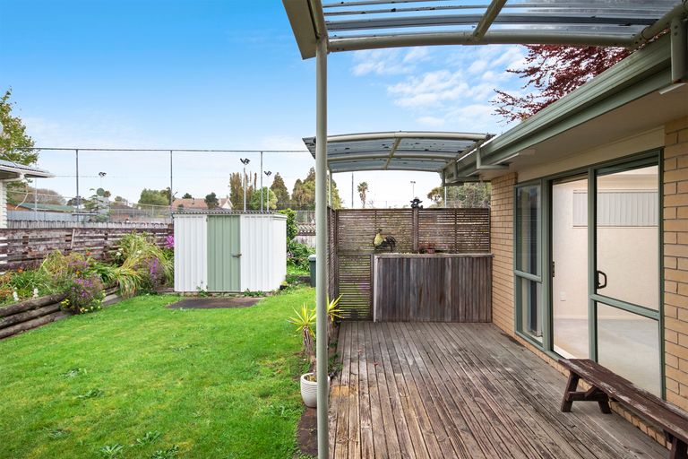 Photo of property in 13b Howden Street, Waiuku, 2123