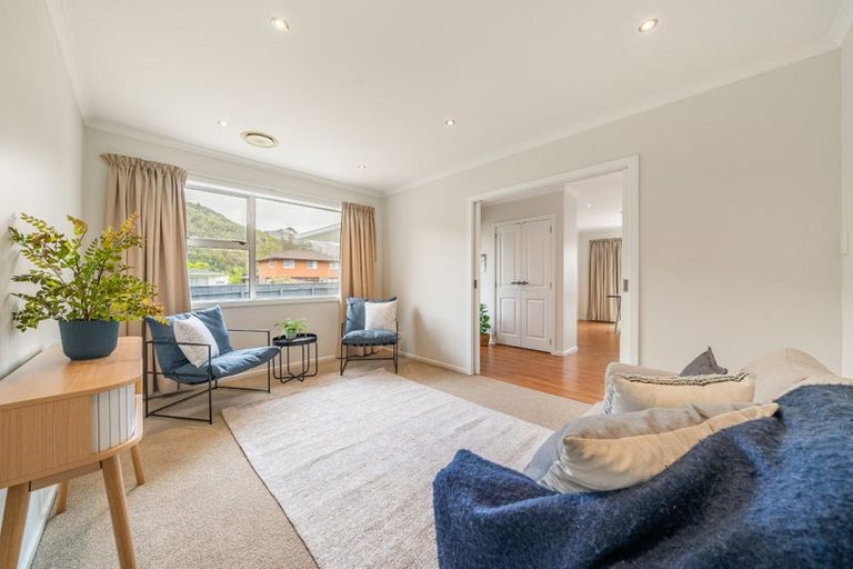 Photo of property in 2 Mitre Grove, Trentham, Upper Hutt, 5018