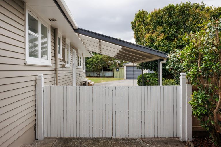 Photo of property in 3 Buick Crescent, Awapuni, Palmerston North, 4412
