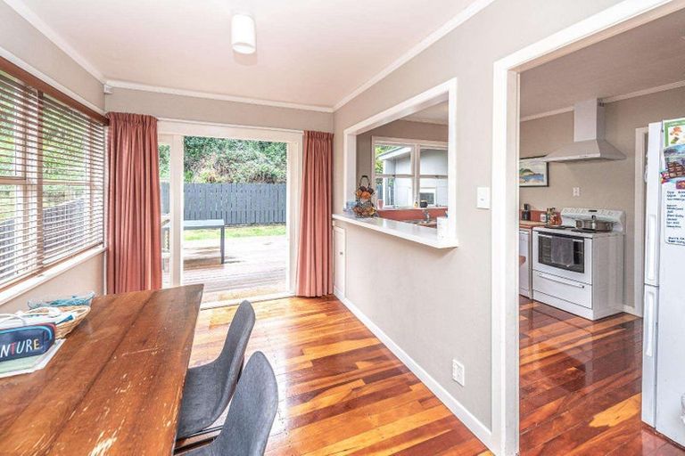 Photo of property in 28 Bristow Street, Saint Johns Hill, Whanganui, 4501