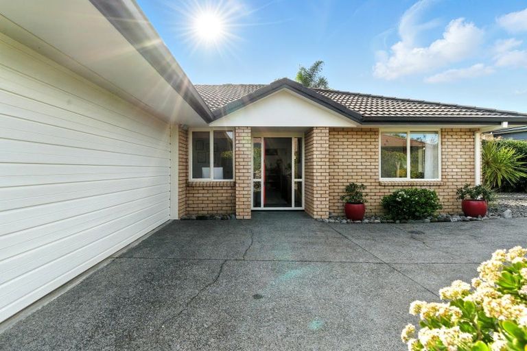 Photo of property in 32 Rosella Drive, Welcome Bay, Tauranga, 3112