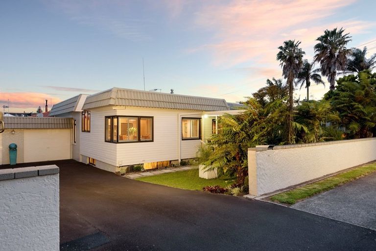Photo of property in 112 Edgecumbe Road, Tauranga South, Tauranga, 3112