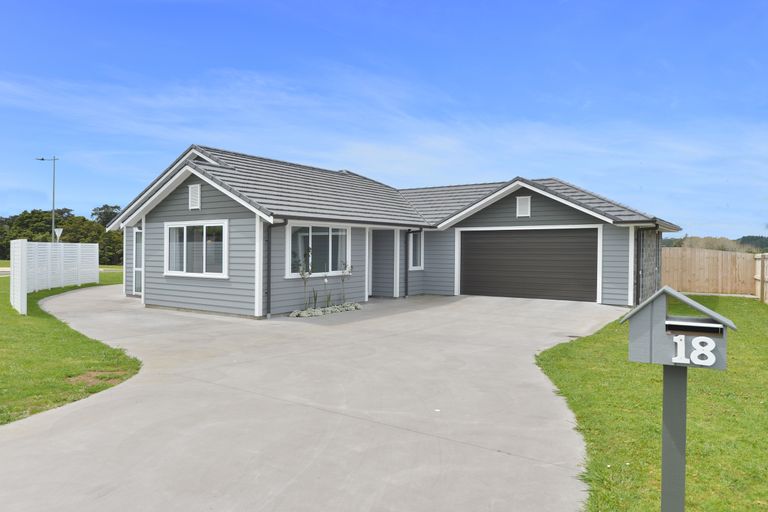 Photo of property in 18 Dunstan Avenue, Tikipunga, Whangarei, 0112