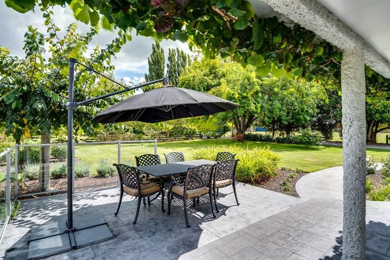 Photo of property in 1004 Riverslea Road South, Longlands, Hastings, 4172