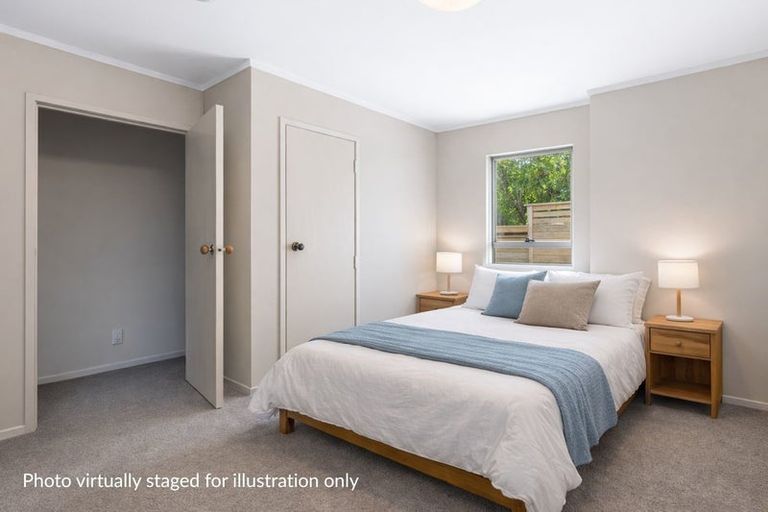 Photo of property in 3/22 Mariposa Crescent, Birkenhead, Auckland, 0626