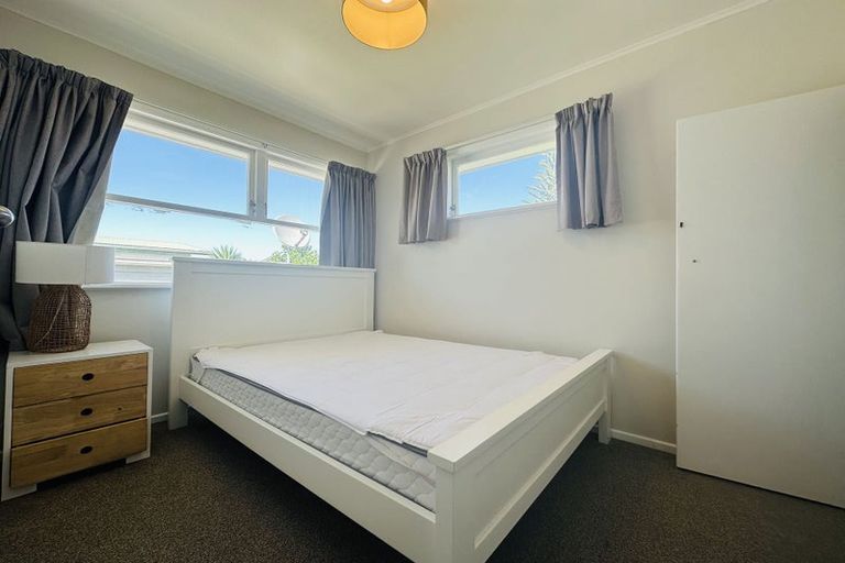 Photo of property in 10 Winsford Street, Manurewa, Auckland, 2102