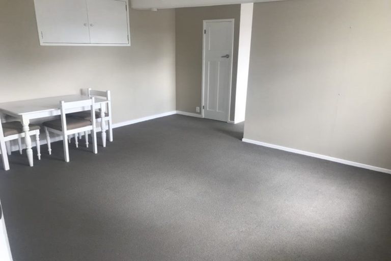 Photo of property in 91 Farnham Street, Mornington, Wellington, 6021