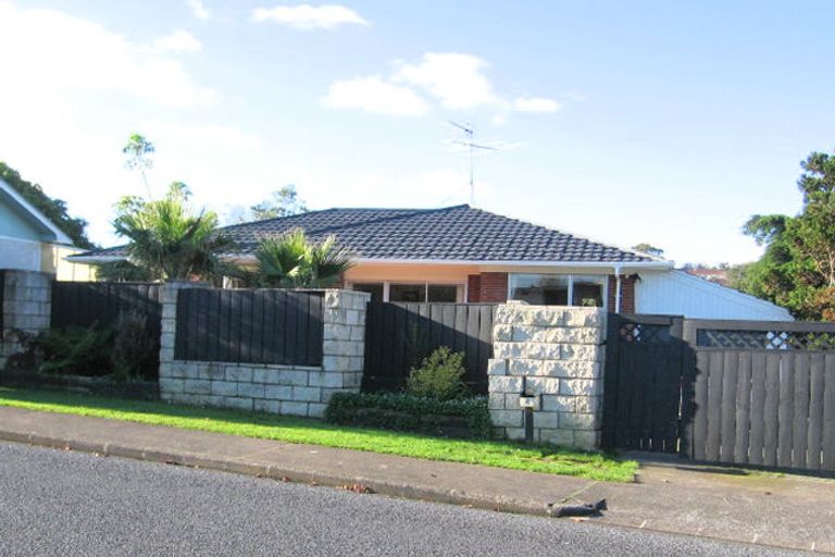 Photo of property in 4 Finnerty Avenue, Howick, Auckland, 2014