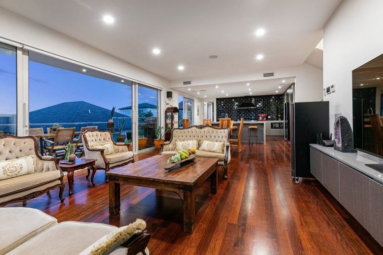 Photo of property in 72 Bankside Road, Silverdale, 0932