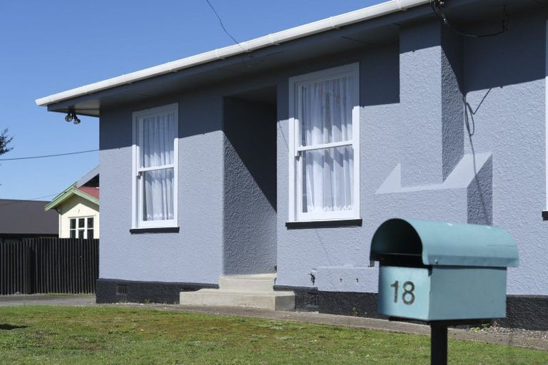 Photo of property in 18 Swinburn Street, Dannevirke, 4930