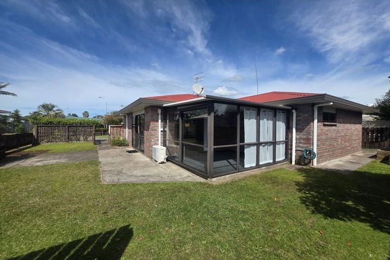 Photo of property in 11 Crisp Drive, Papamoa Beach, Papamoa, 3118