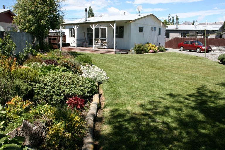 Photo of property in 5 Macaulay Place, Twizel, 7901