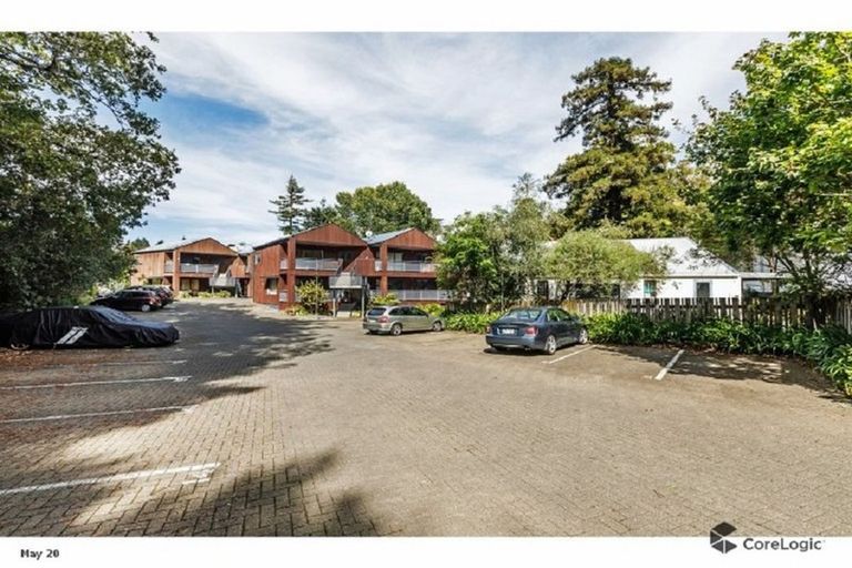 Photo of property in 13/3 The Avenue, Albany, Auckland, 0632