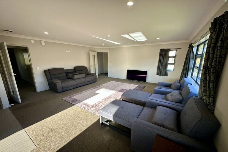 Photo of property in 6 Moonsail Drive, Whitby, Porirua, 5024