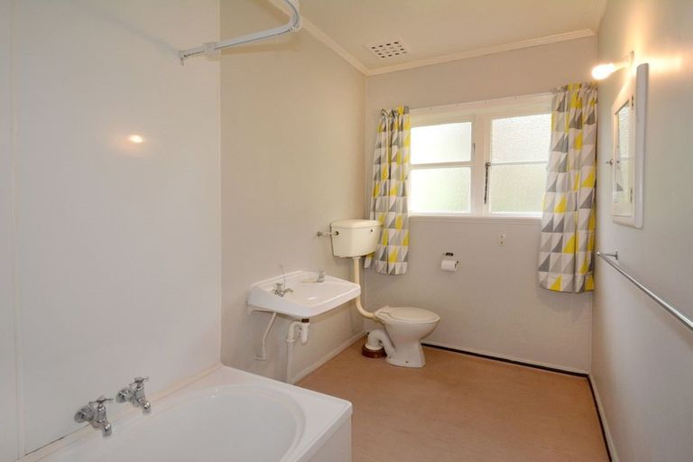 Photo of property in 17 Prospect Bank, Wakari, Dunedin, 9010