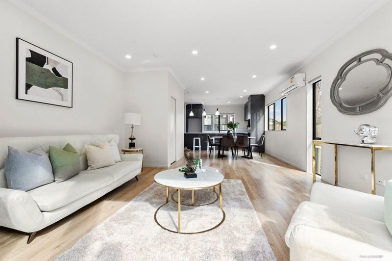 Photo of property in 13 Morepork Street, Flat Bush, Auckland, 2019