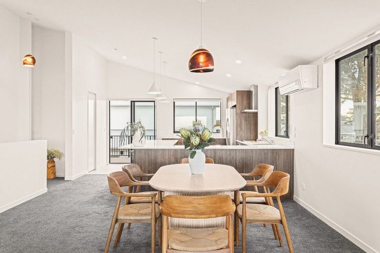 Photo of property in 85a Marine Parade, North New Brighton, Christchurch, 8083