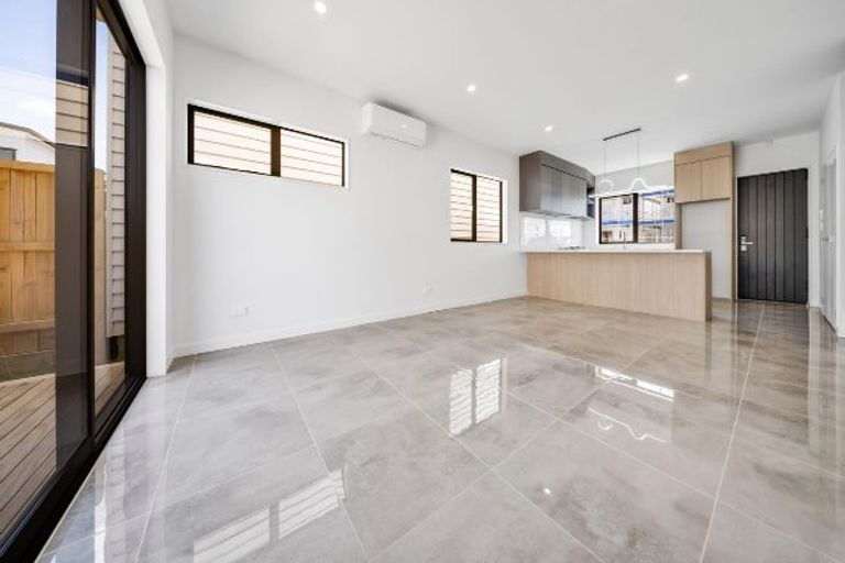 Photo of property in 4 Tukauri Place, Papakura, 2110